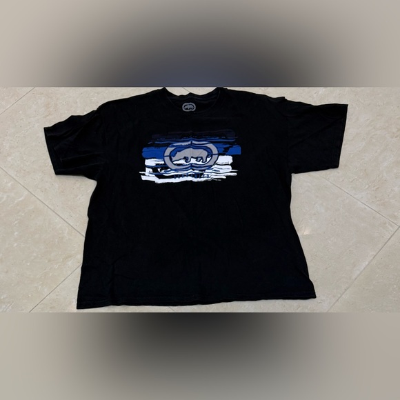 Ecko Unlimited Black and Blue Graphic T-Shirt 100% Cotton. 2XL Used - Picture 3 of 6
